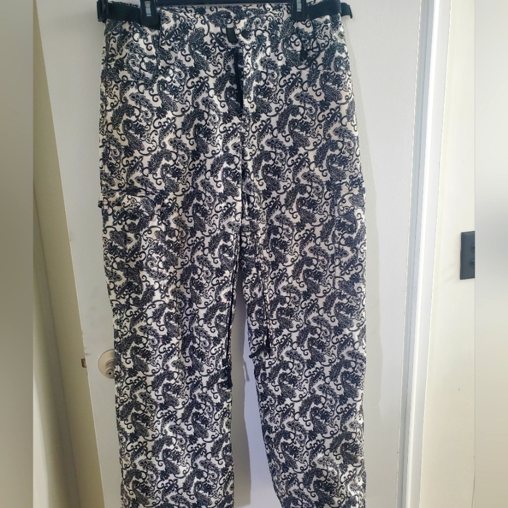 HELIX Women's Nova Snowboard Pants Winter Ski Black White Paisley Floral M